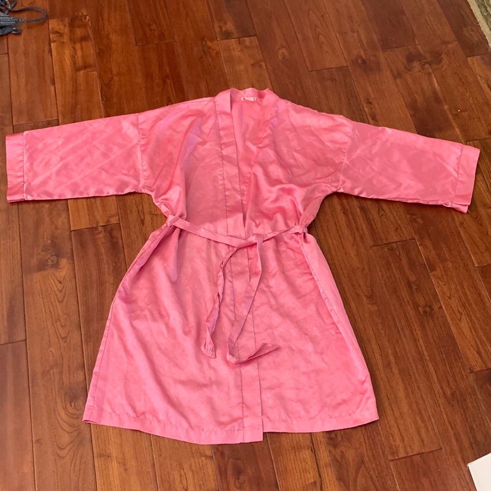 VTG Short Robe Size Small PINK Roses Satin Kimono Belted Romantic Moods Classic